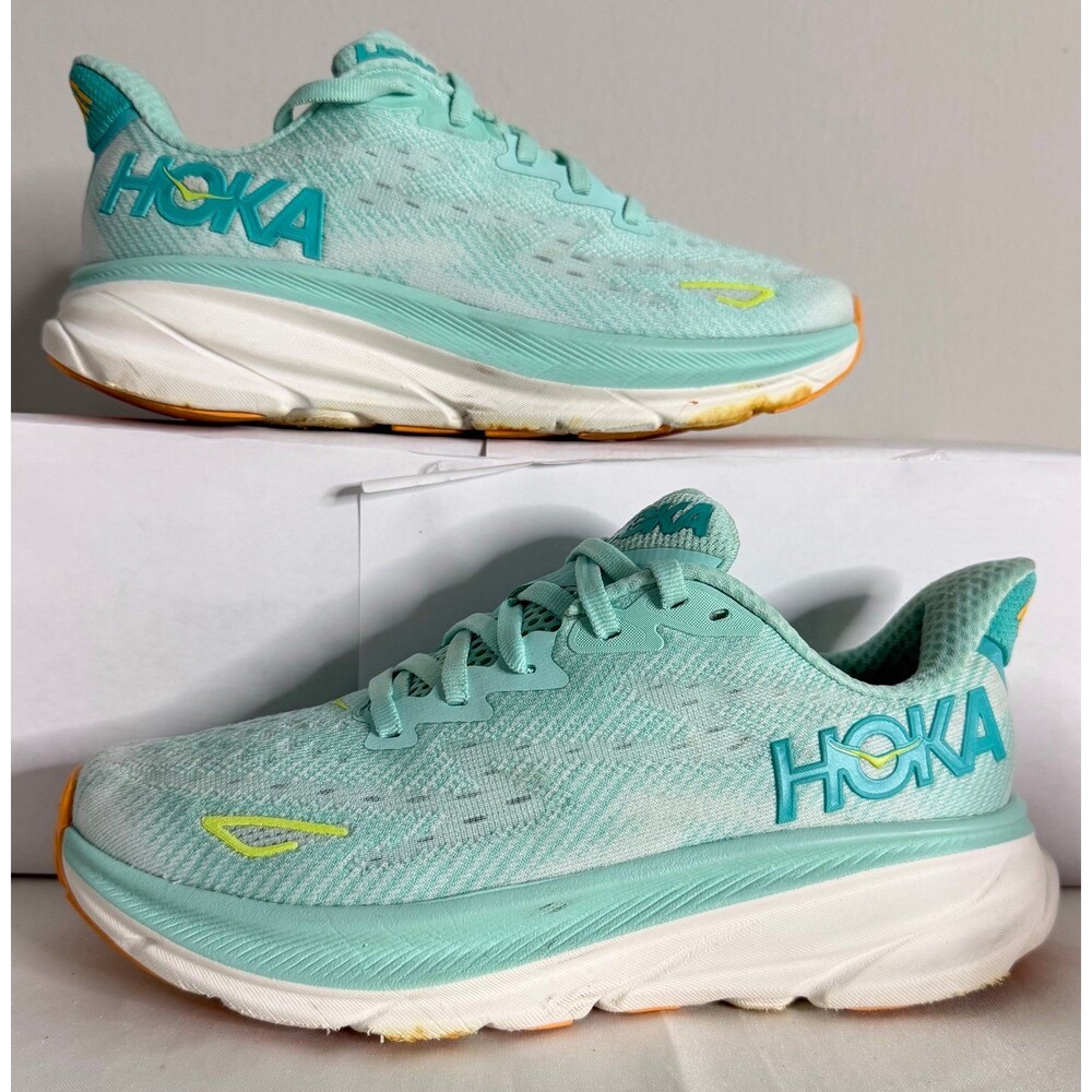 Hoka One Clifton 9 Women’s Size 5.5 B